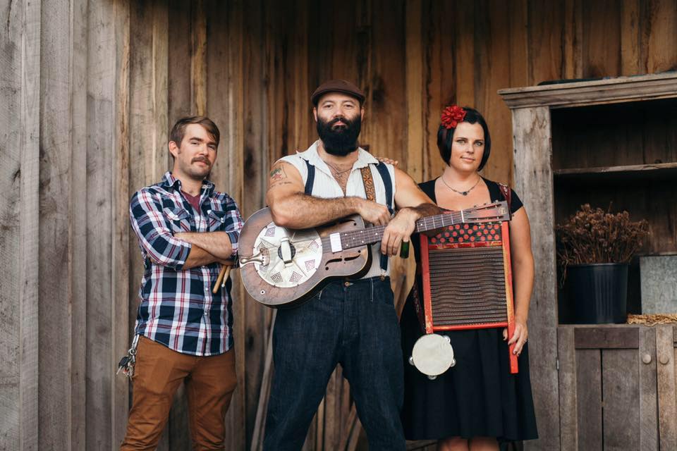 Farmer Phil's Festival - Reverend Peyton's Big Damn Band